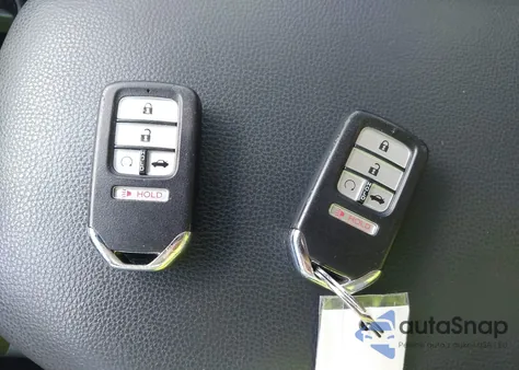 2019 Honda Civic Sport z USA, uszkodzony, nr VIN 19XFC2F83KE013099